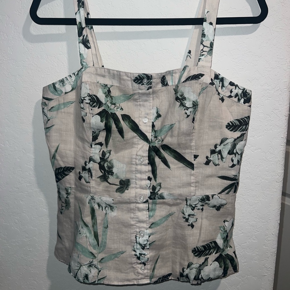Banana Republic Tall-Medium earth toned linen tank